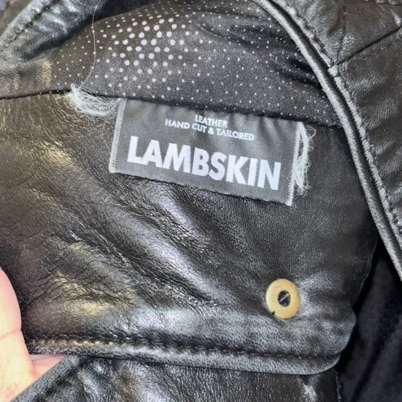 Caroline Moore black quilted leather jacket with gold-toned buttons SZ 10 - Picture 14 of 16